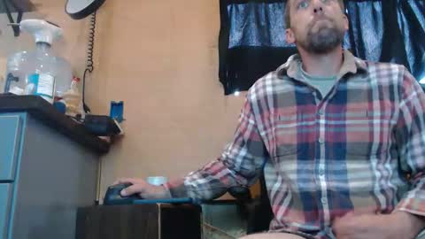 johnplayer23 online show from April 2026 02:31:01 PM