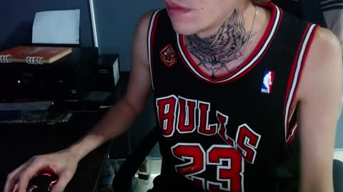 Snapshot of johnsonisaac94_ chatting on December 2024 09:28:02 AM johnsonisaac94 online show from December 2024 09:28:02 AM