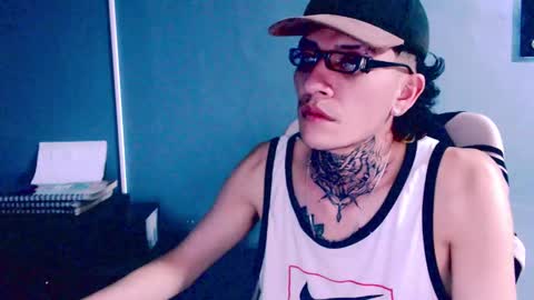 Snapshot of johnsonisaac94_ chatting on December 2024 05:01:01 AM johnsonisaac94 online show from December 2024 05:01:01 AM