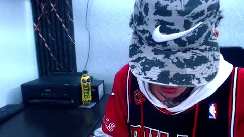 Snapshot of johnsonisaac94_ chatting on February 2025 06:08:01 AM johnsonisaac94 online show from February 2025 06:08:01 AM