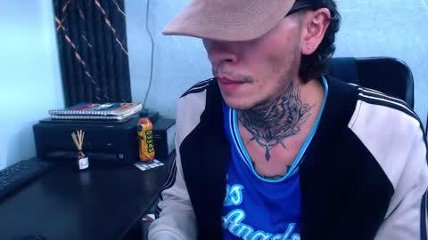 Snapshot of johnsonisaac94_ chatting on February 2025 05:26:02 AM johnsonisaac94 online show from February 2025 05:26:02 AM