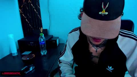 Snapshot of johnsonisaac94_ chatting on March 2025 08:16:02 AM johnsonisaac94 online show from March 2025 08:16:02 AM