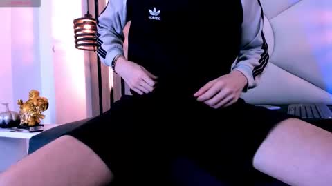 Snapshot of johnsonisaac94_ chatting on January 2026 03:54:02 AM johnsonisaac94 online show from January 2026 03:54:02 AM