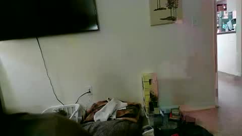 Snapshot of johnsonmcbain chatting on December 2024 11:18:02 PM johnsonmcbain online show from December 2024 11:18:02 PM