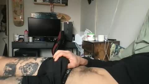 johntizzz online show from December 2025 06:39:01 PM