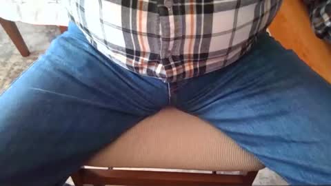 Snapshot of johnxxx549 chatting on January 2025 06:46:01 PM johnxxx549 online show from January 2025 06:46:01 PM