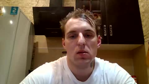 johny27 online show from January 2025 06:44:01 PM