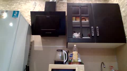 johny27 online show from February 2025 01:49:02 PM