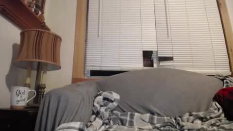 Snapshot of johstondude chatting on November 2025 02:45:01 AM Johston online show from November 2025 02:45:01 AM