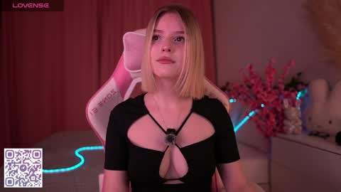 Paula online show from March 2026 11:59:01 PM