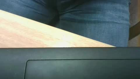 husssky online show from September 2025 12:28:02 PM