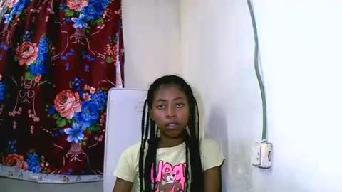 joliekah27 online show from January 2025 06:35:02 PM