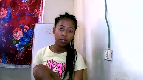 joliekah27 online show from January 2025 06:45:01 AM