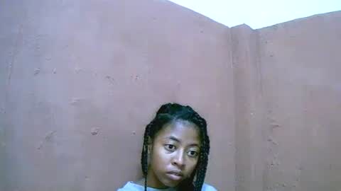 joliekah27 online show from February 2025 03:54:01 AM