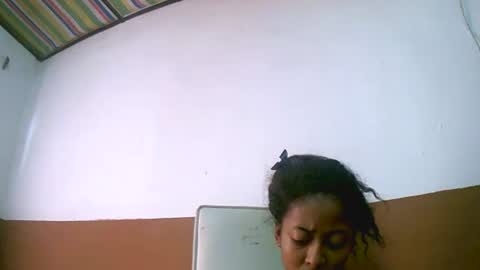 joliekah27 online show from February 2025 11:55:02 AM