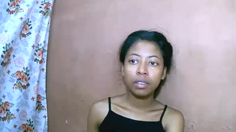 joliekah27 online show from March 2025 04:43:02 AM