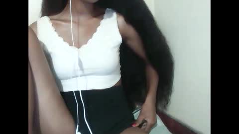 Snapshot of joliekah27 chatting on March 2026 06:40:02 AM joliekah27 online show from March 2026 06:40:02 AM