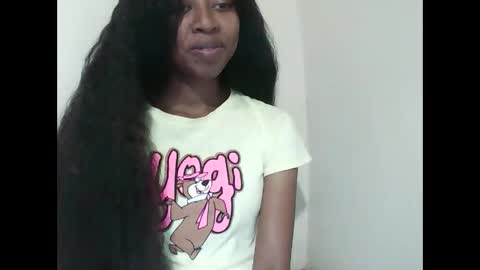 Snapshot of joliekah27 chatting on March 2026 07:08:02 AM joliekah27 online show from March 2026 07:08:02 AM