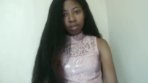 Snapshot of joliekah27 chatting on April 2026 07:28:02 AM joliekah27 online show from April 2026 07:28:02 AM