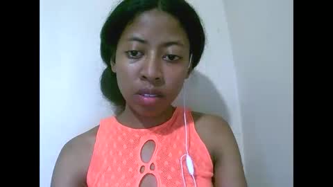 joliekah27 online show from April 2026 06:49:02 PM