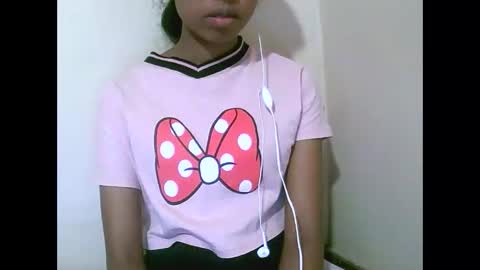 Snapshot of joliekah27 chatting on April 2026 08:31:02 AM joliekah27 online show from April 2026 08:31:02 AM