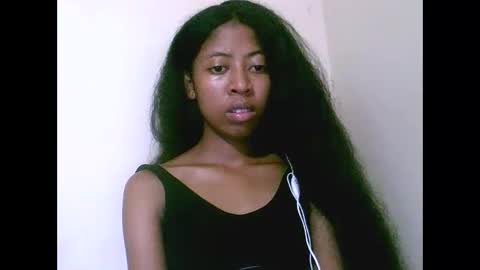 Snapshot of joliekah27 chatting on May 2026 09:53:02 PM joliekah27 online show from May 2026 09:53:02 PM