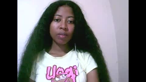 Snapshot of joliekah27 chatting on May 2026 07:46:02 AM joliekah27 online show from May 2026 07:46:02 AM