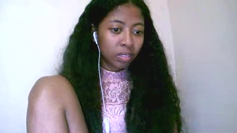 Snapshot of joliekah27 chatting on May 2026 08:30:02 AM joliekah27 online show from May 2026 08:30:02 AM