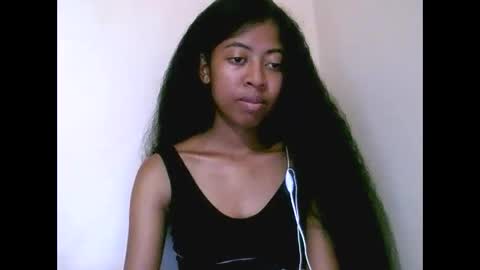joliekah27 online show from May 2026 09:05:01 AM