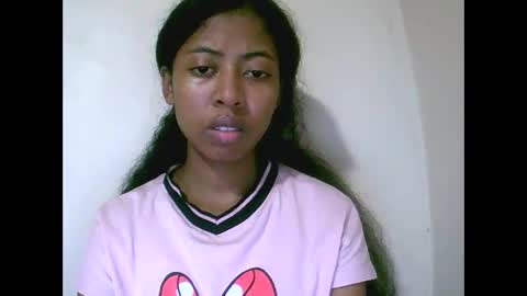 joliekah27 online show from May 2026 10:50:01 PM