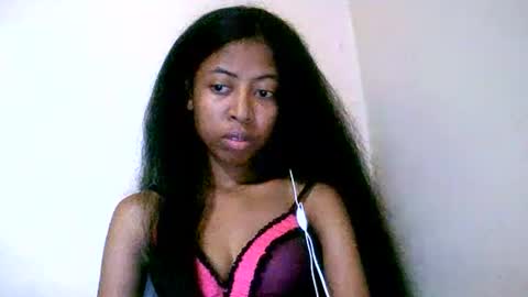 Snapshot of joliekah27 chatting on May 2026 08:20:01 AM joliekah27 online show from May 2026 08:20:01 AM