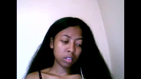 joliekah27 online show from May 2026 09:27:01 AM