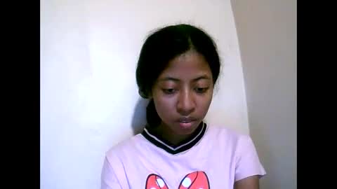 joliekah27 online show from May 2026 02:43:01 PM