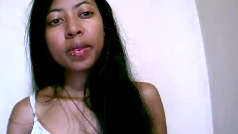 joliekah27 online show from June 2026 09:51:02 PM