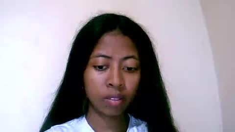 joliekah27 online show from June 2026 08:15:01 PM