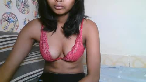 jolienasexi online show from July 2026 07:17:02 AM