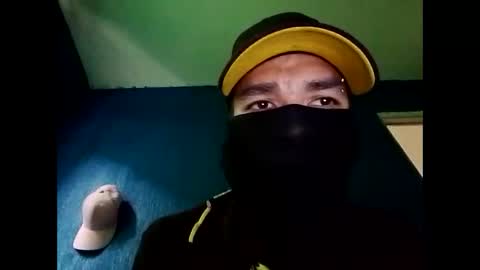 jonalberto072 online show from April 2026 01:53:02 PM