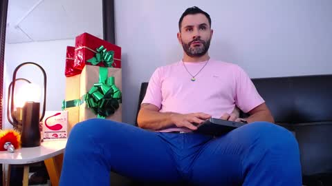  JONAS BEARD  online show from December 2024 12:35:01 PM