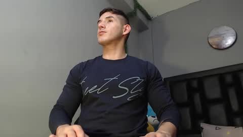 Snapshot of jonathancast08 chatting on January 2025 04:39:01 PM jonathancast08 online show from January 2025 04:39:01 PM