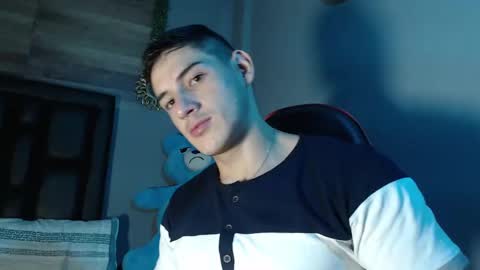 Snapshot of jonathancast08 chatting on February 2025 10:35:02 AM jonathancast08 online show from February 2025 10:35:02 AM