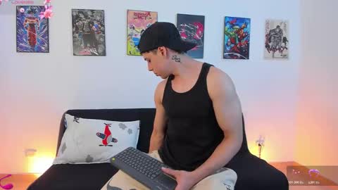 Instagram jonathanfit14 online show from February 2026 09:53:02 PM