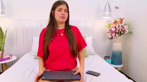 Snapshot of jones_diaz chatting on May 2026 12:12:01 PM melani gomez online show from May 2026 12:12:01 PM