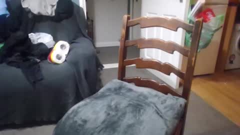 jonlow1 online show from December 2024 10:55:02 PM