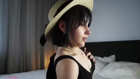 Alice online show from June 2026 12:53:02 PM