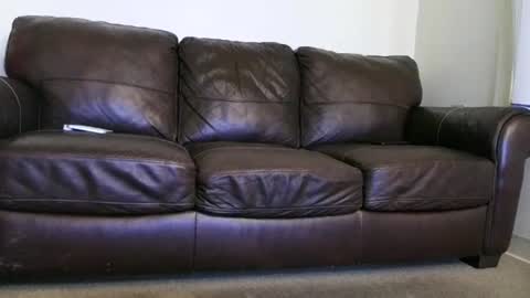 Snapshot of jonny4u_xxx chatting on October 2025 06:37:01 AM John online show from October 2025 06:37:01 AM