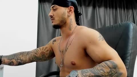 jonnyporn1 online show from January 2025 03:23:02 PM