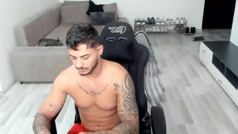 jonnyporn1 online show from September 2025 11:00:01 AM