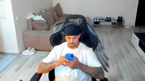 jonnyporn1 online show from October 2025 05:39:02 AM