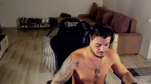 jonnyporn1 online show from December 2025 04:19:01 AM