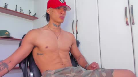 Snapshot of jonryder_ chatting on May 2026 12:41:01 AM Ryder Jon online show from May 2026 12:41:01 AM